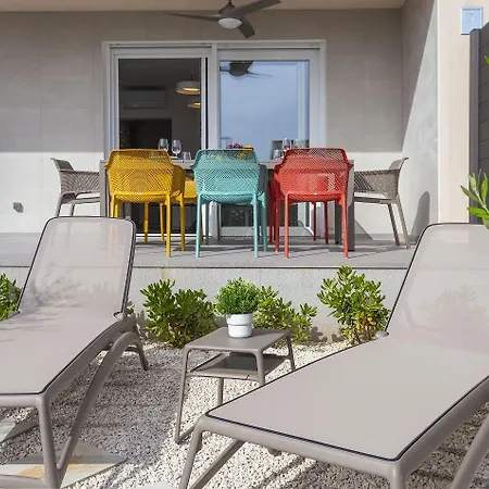 Apartment Hundefreundliches 100 Meter Zum Sandstrand Mit Jacuzzi, Meerblick