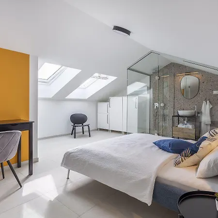 Apartment Hundefreundliches 100 Meter Zum Sandstrand Mit Jacuzzi, Meerblick *